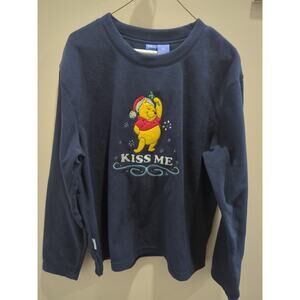 Brand New Women's Size XL Winnie The Pooh Mistletoe Kiss Me Fleece Sweatshirt